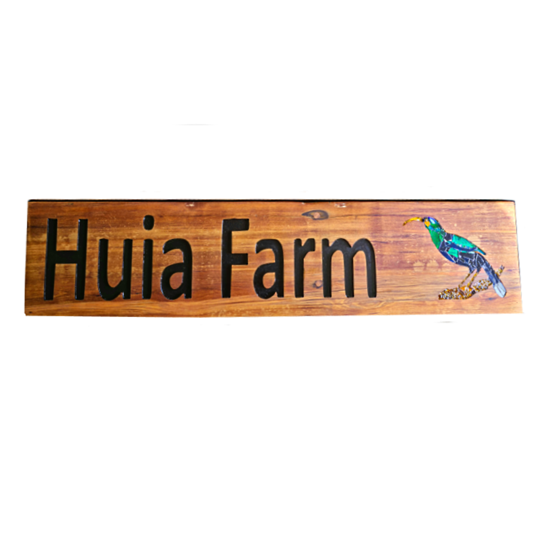 Rimu 'Huia Farm' Sign image 0